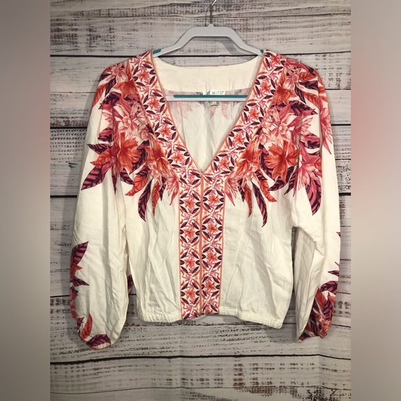 VENUS cream and pink embellished relaxed linen blouse - Picture 2 of 11